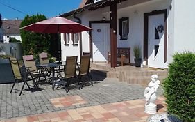 Holiday Apartman